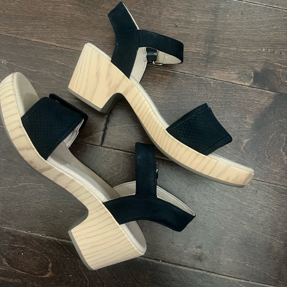 NWOT Dr. Scholls Felicity sandal, sz 9 - Picture 3 of 9